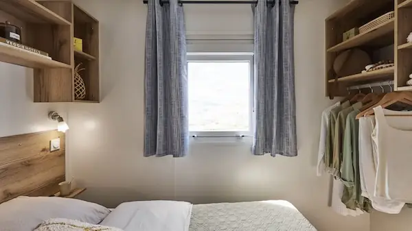 Confort 2 chambres : chambre.