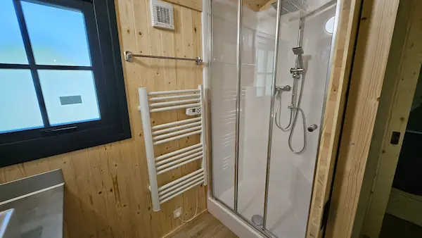 Nature & Spa DUO : salle de bain.