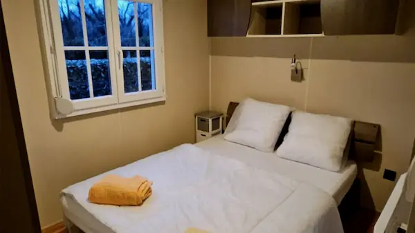 Origine 2 chambres : chambre.